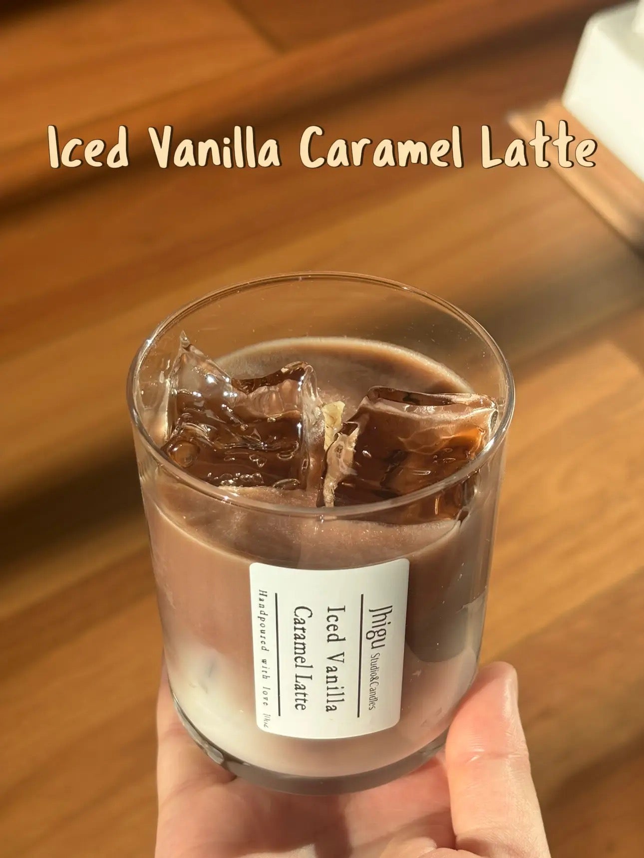 Iced Vanilla Caramel Latte
